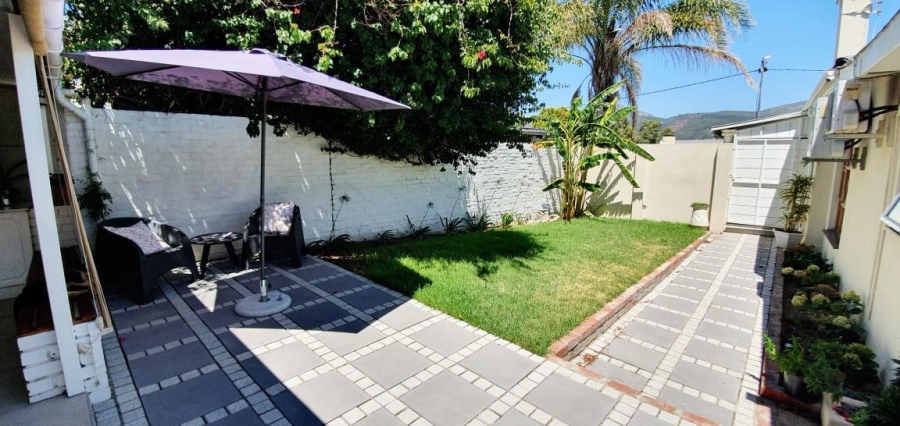 3 Bedroom Property for Sale in Charleston Hill Western Cape